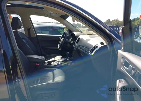 2010 Audi Q5 3.2 Premium из США, поврежденный, VIN WA1LKAFP6AA028537